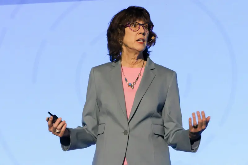 Change with Meaning: 5 Questions with Dethra Giles